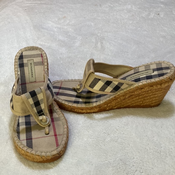 Burberry wedge Sandals - Picture 1 of 16